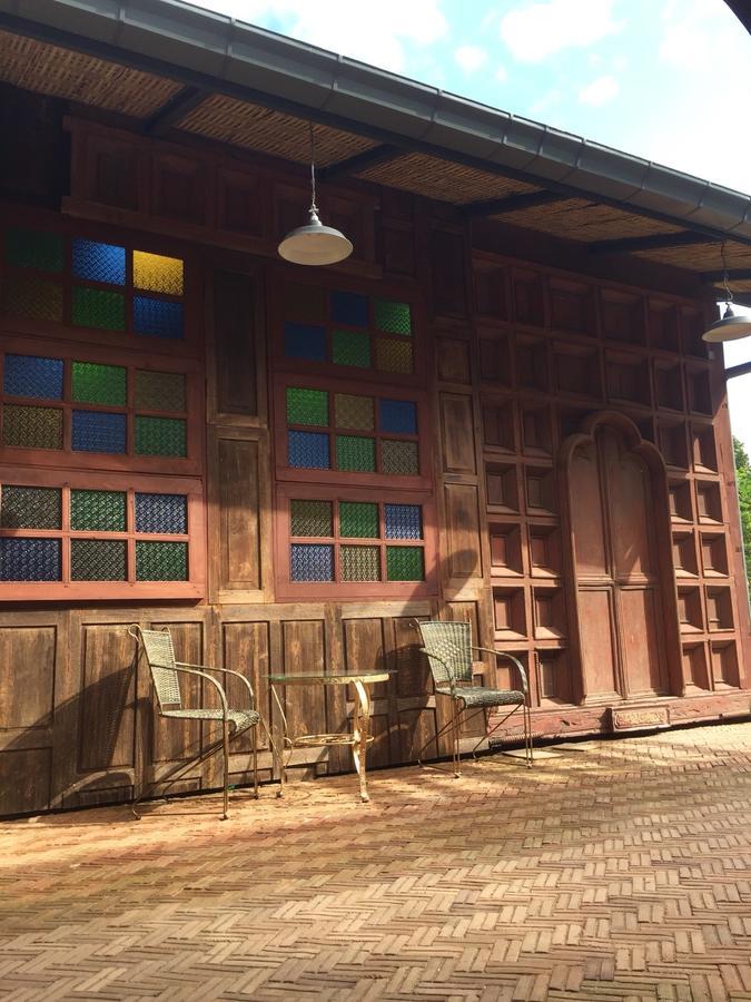 Px122 Dbest Hotel Нан Экстерьер фото